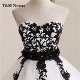 runhufu RED Blacck Vestido De Gowns Lace Back Embroider Appliques Starpless Wedding Dress Short Sleeves