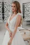 Runhufu V-Neck Beach Wedding Dresses Spaghetti Straps Bridal Gowns Custom Made Robe De Mariee