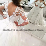 Runhufu 2023 Women's Sexy V-Neck Wedding Dresses Long Sleeve Lace Applique Bridal Gowns Long Robe Princess Beach Party Vestidos