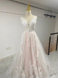 runhufu New Deep V-neck Wedding Dresses Court Train Lace Boho Wedding Gown A-line Vestido De Noiva Zipper Robe De Mariee