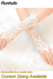 Runhufu New Lace Bride Wedding Gloves High-end Hand Sewn Diamond Finger Wedding Gloves Wedding Accessories Mariage