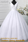 runhufu Novias Classic V Neck Sleeveless Wedding Dress 2023 Plus Size New A Line Ivory White Lace Romantic Bride Bridal Gown botton