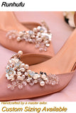 Runhufu 2pcs/lot Removable Bride High Heel Clip Rhinestone Wedding Shoes Buckle Women Decoration Pearls Floral Bead Shoe Clips